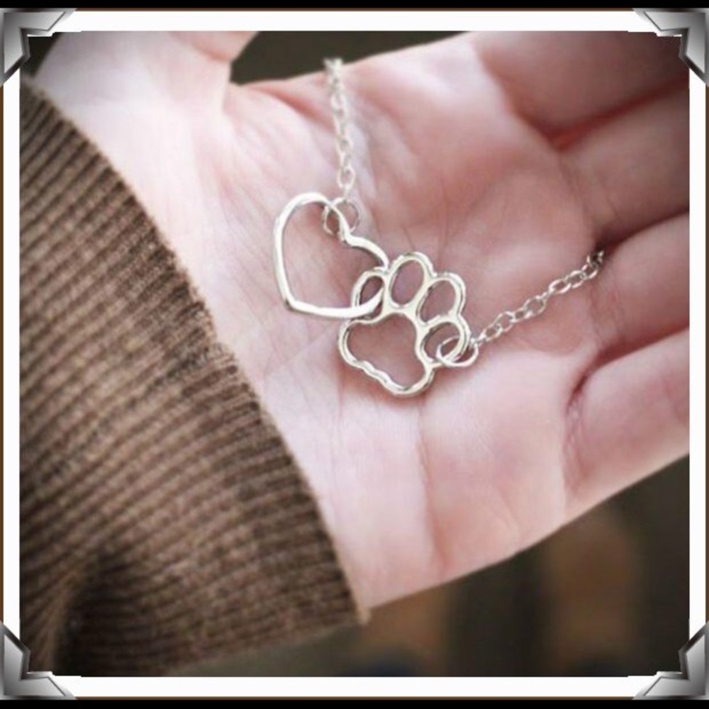 Linked Heart and Dog Paw Necklace - Picture 2 of 3